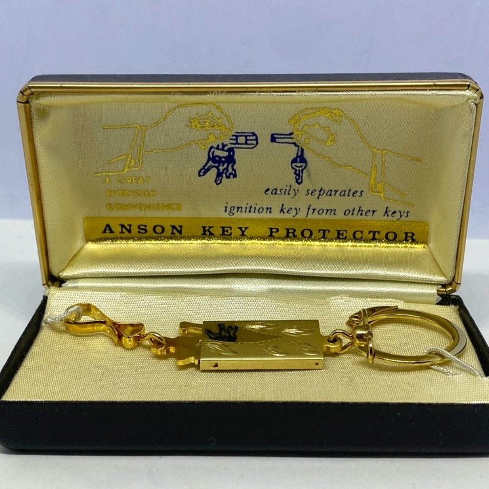 Vintage! Anson Lock Key Protector Gold tone Key Chain Fob ~NEW in Original Box
